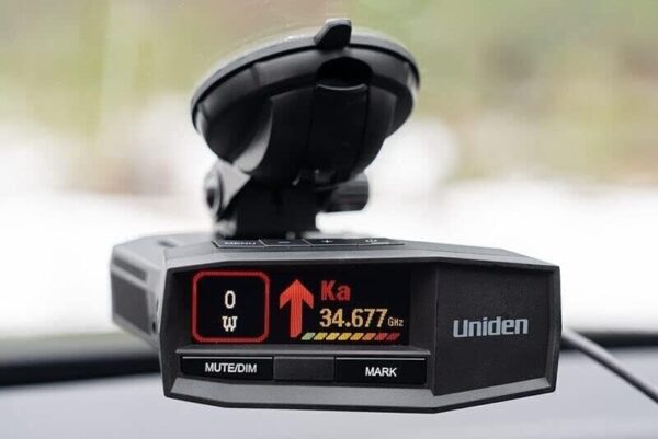 Uniden R8 Extreme Long Range Radar Laser Detector - Image 8